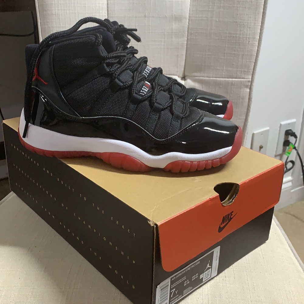 100% Authentic Jordan Retro 11 Bred GS (2019) Size 7y